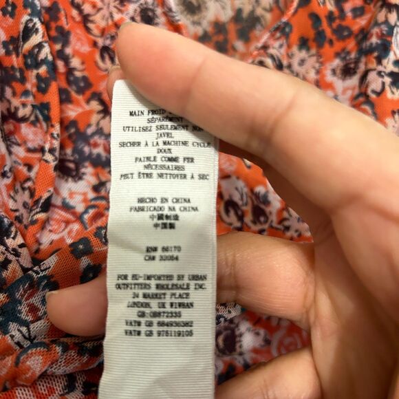 Free People All Dolled Up Top Womens Medium Red Floral Mesh Sheer High Neck Boho - Picture 9 of 10